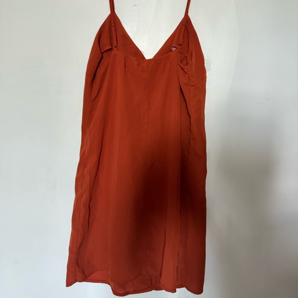 Forever 21 Cami Top Dress - Picture 2 of 4